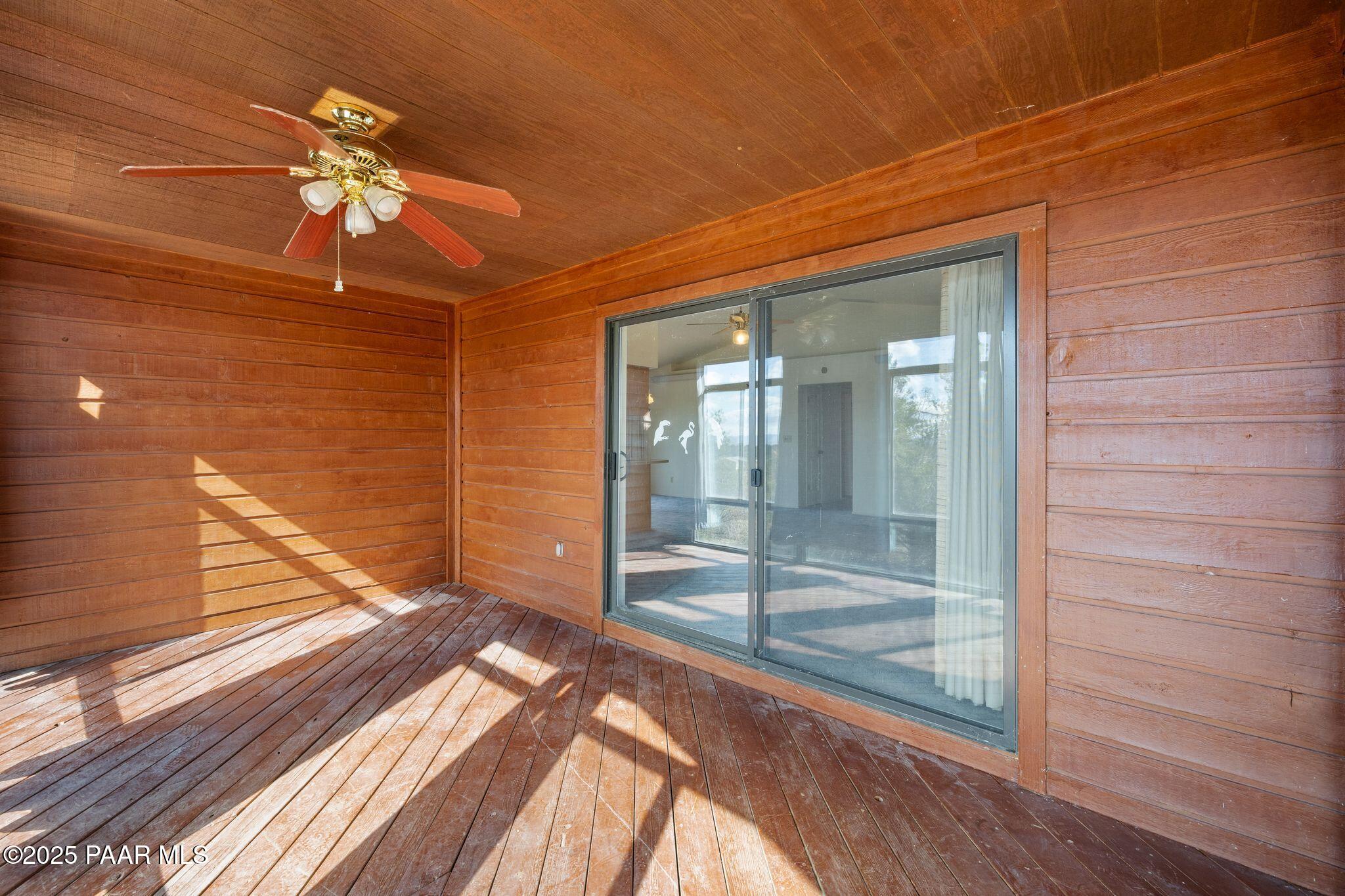 780 W Gina Marie Boulevard