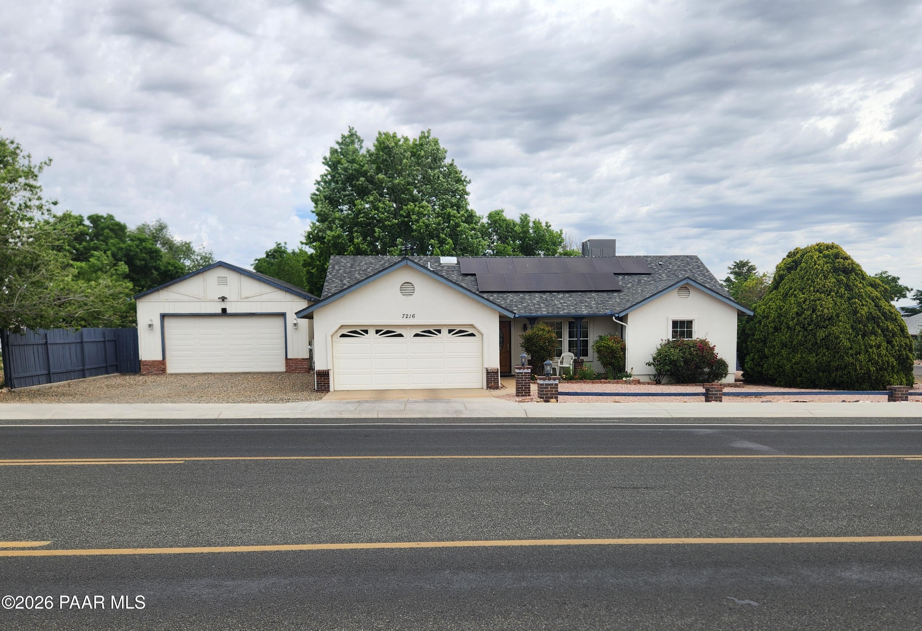 7216 E Long Look Drive