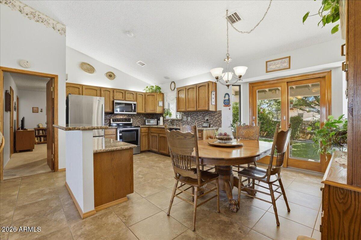 7216 E LONG LOOK Drive
