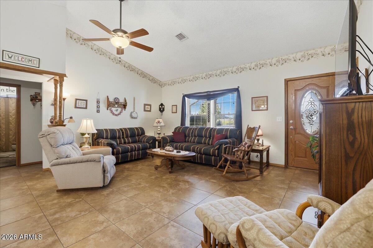 7216 E LONG LOOK Drive
