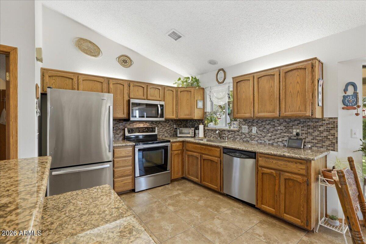7216 E LONG LOOK Drive