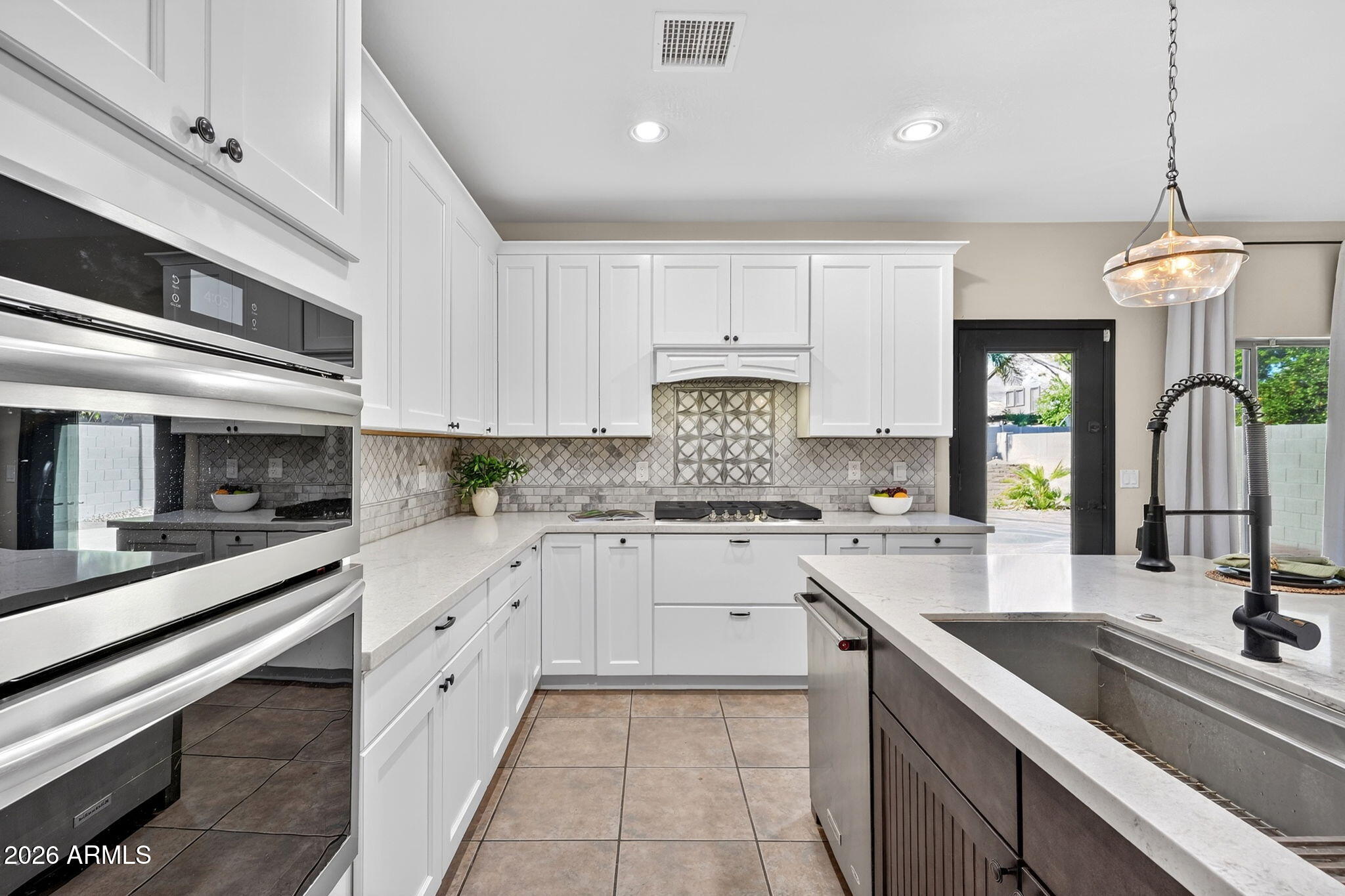 3536 E Fairview Street