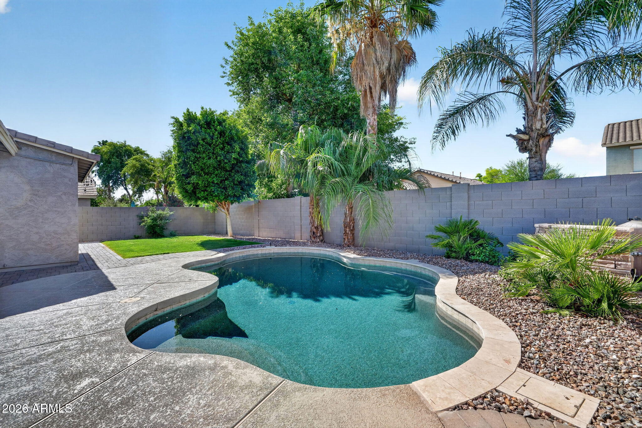 3536 E Fairview Street
