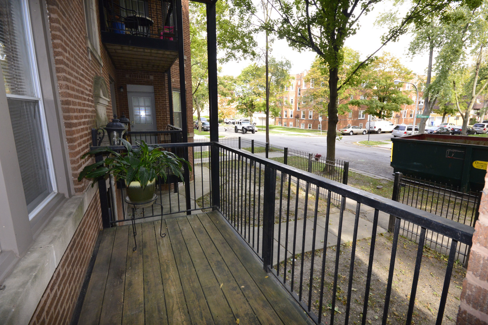 6254 N RICHMOND Street Unit: 1S