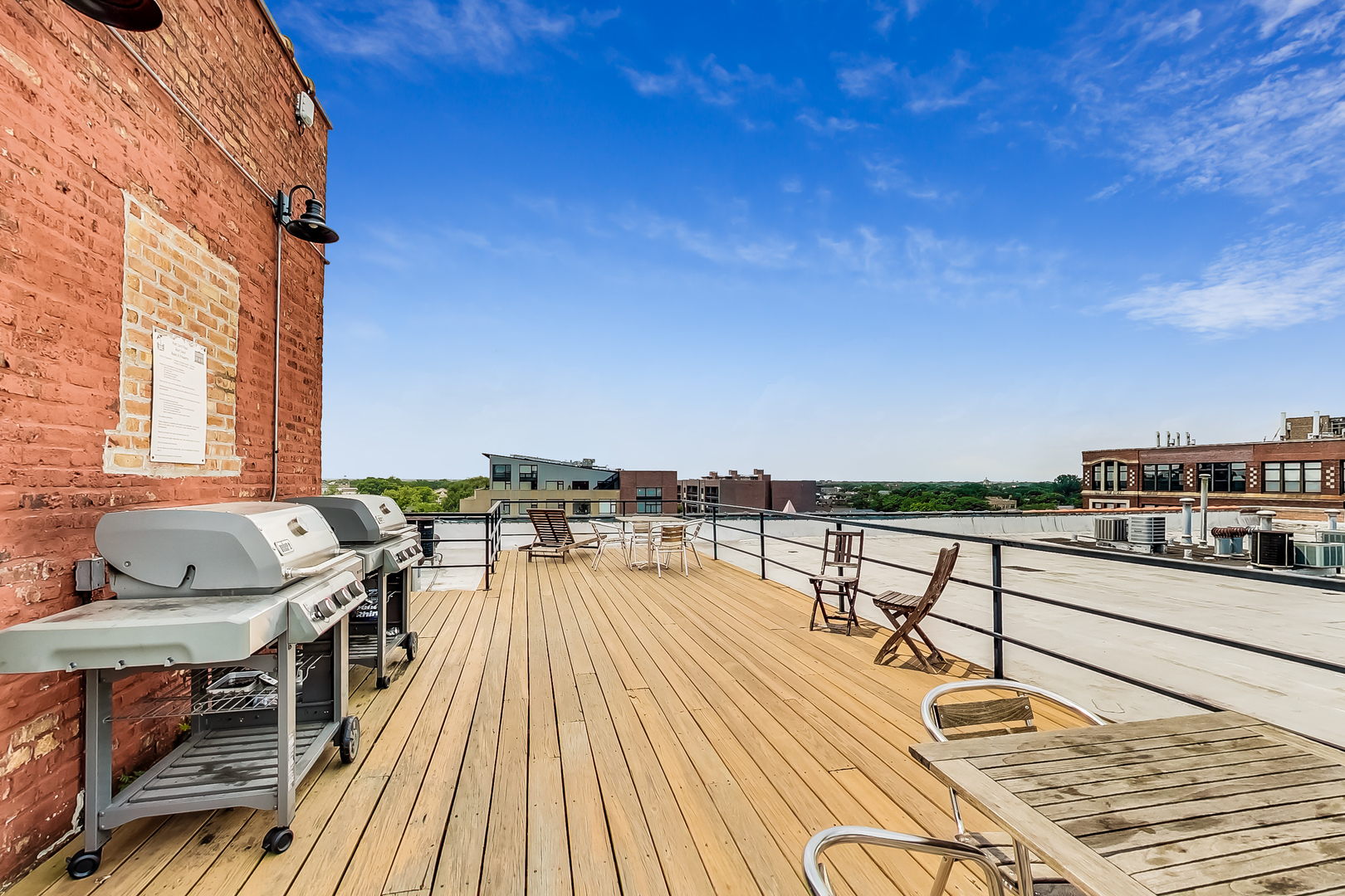 1733 W Irving Park Road Unit: 217