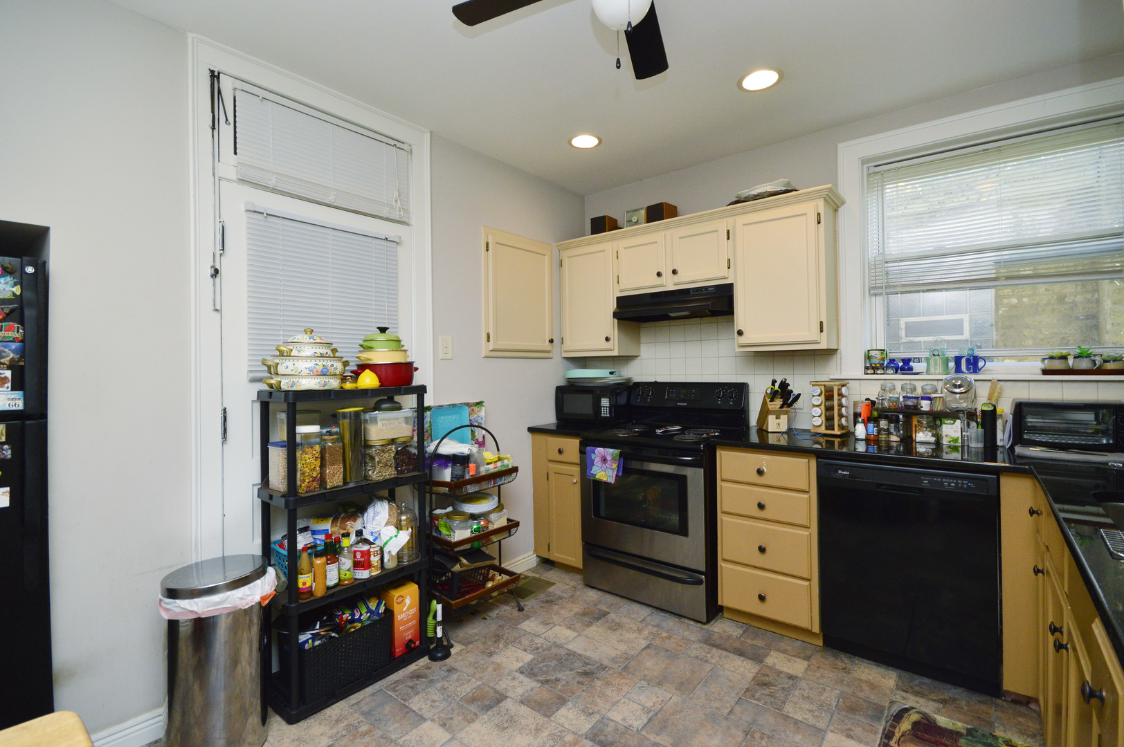 5349 N Lovejoy Avenue