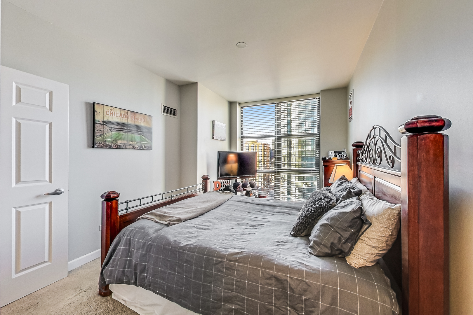 1101 S State Street Unit: 2001