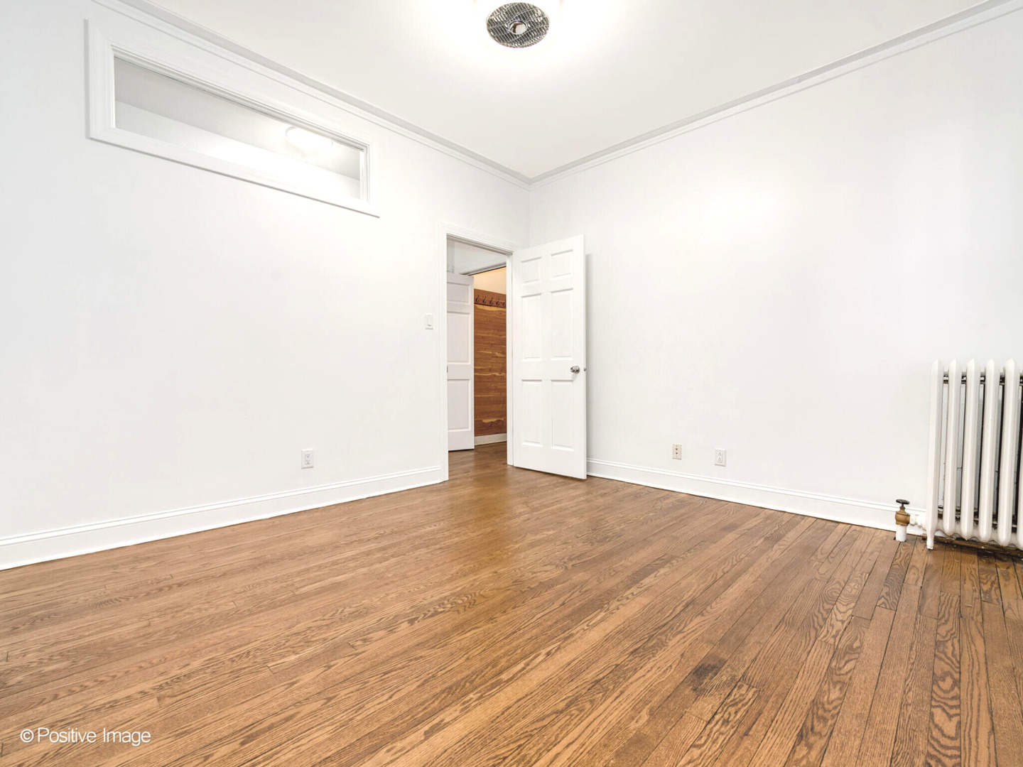 731 W BITTERSWEET Place Unit: 1S