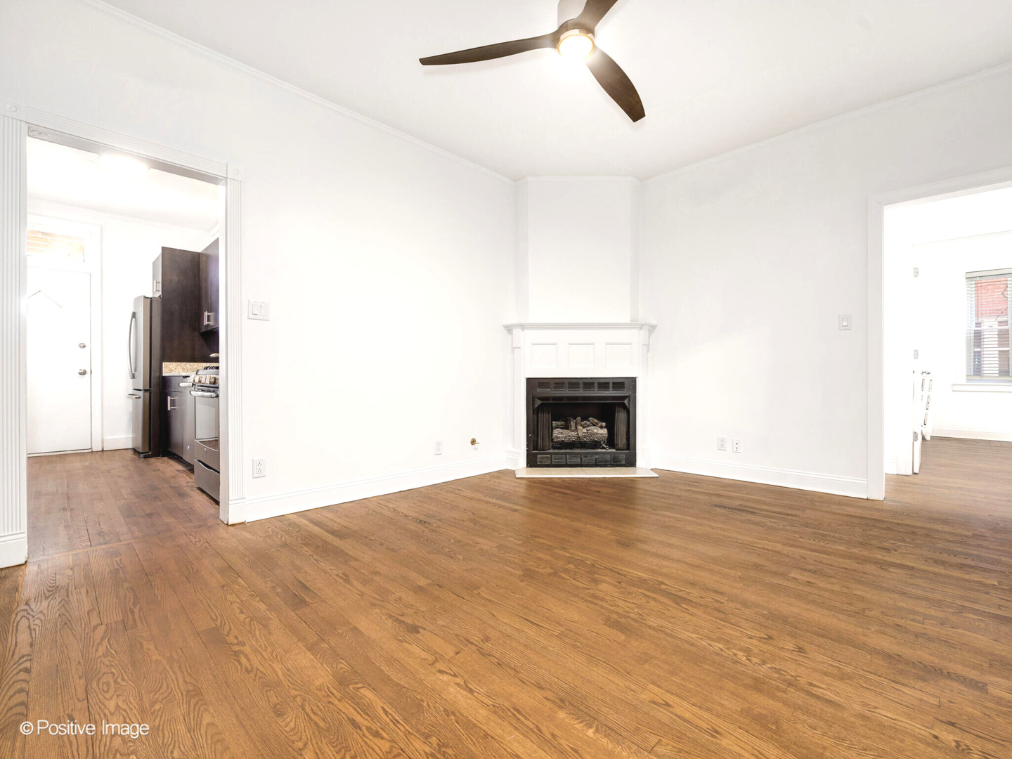 731 W BITTERSWEET Place Unit: 1S