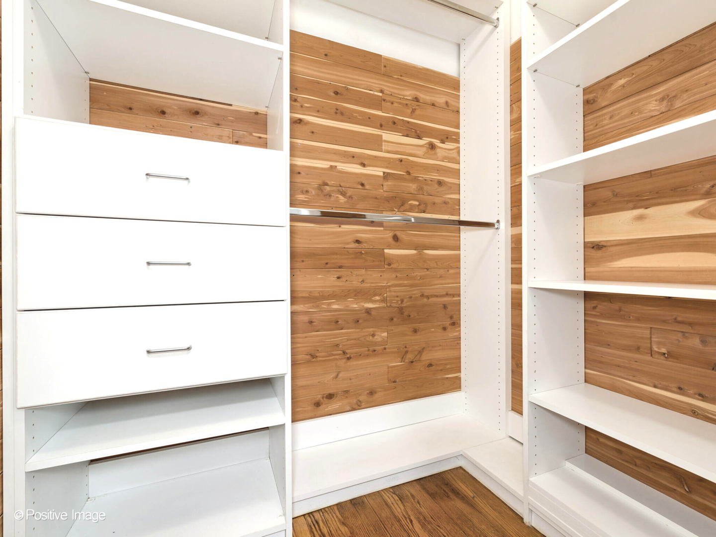 731 W BITTERSWEET Place Unit: 1S