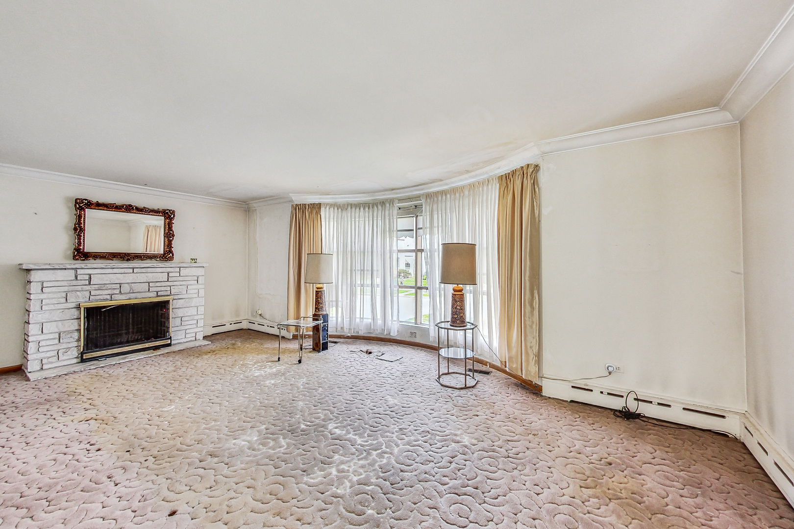 6342 N Natoma Avenue