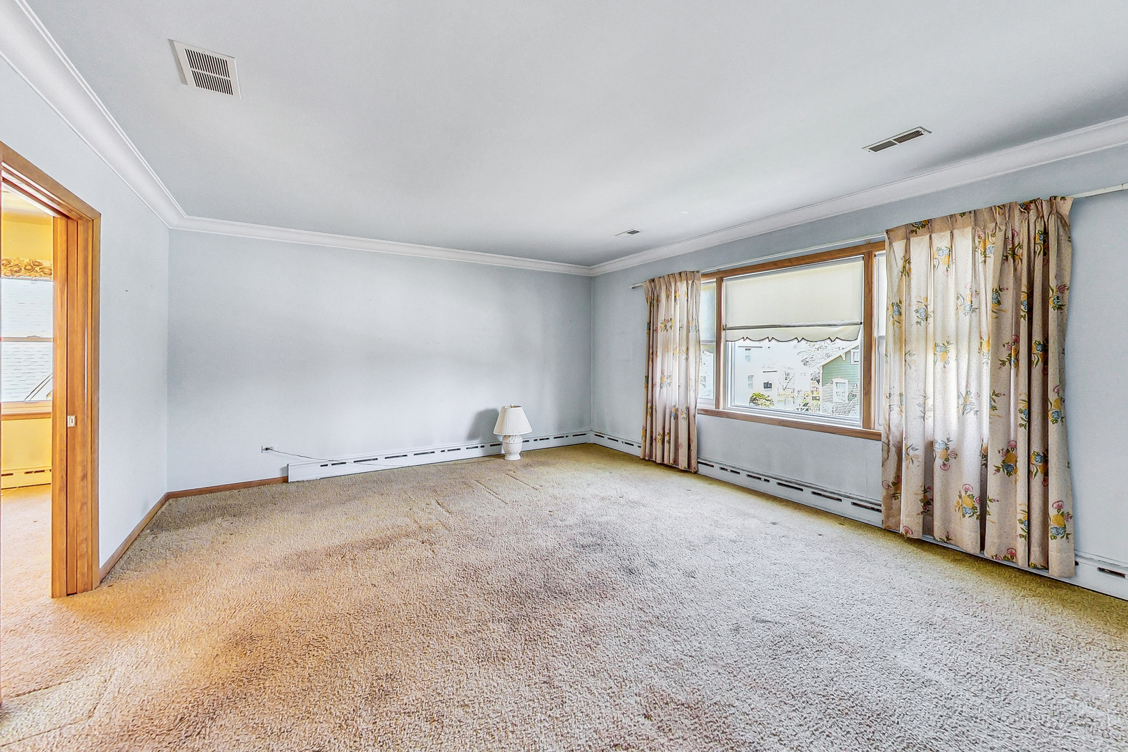 6342 N Natoma Avenue