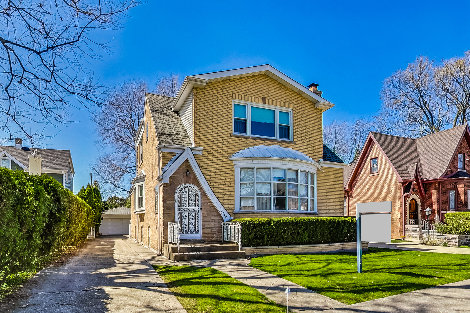 6342 N Natoma Avenue