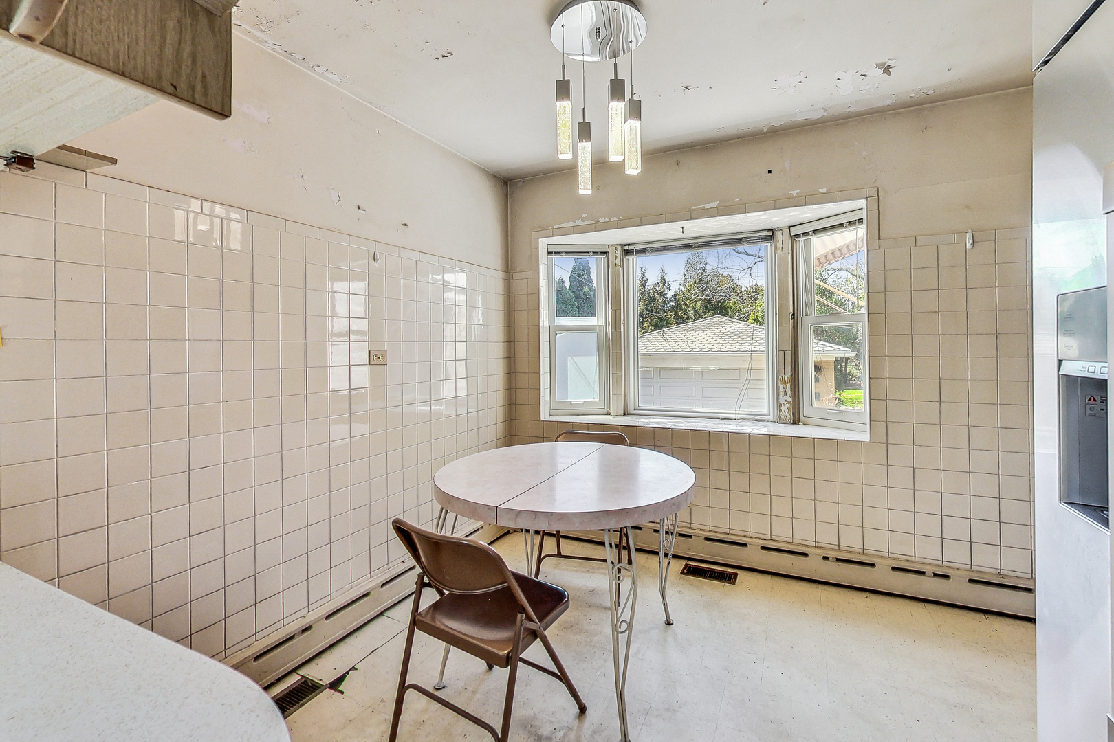 6342 N Natoma Avenue