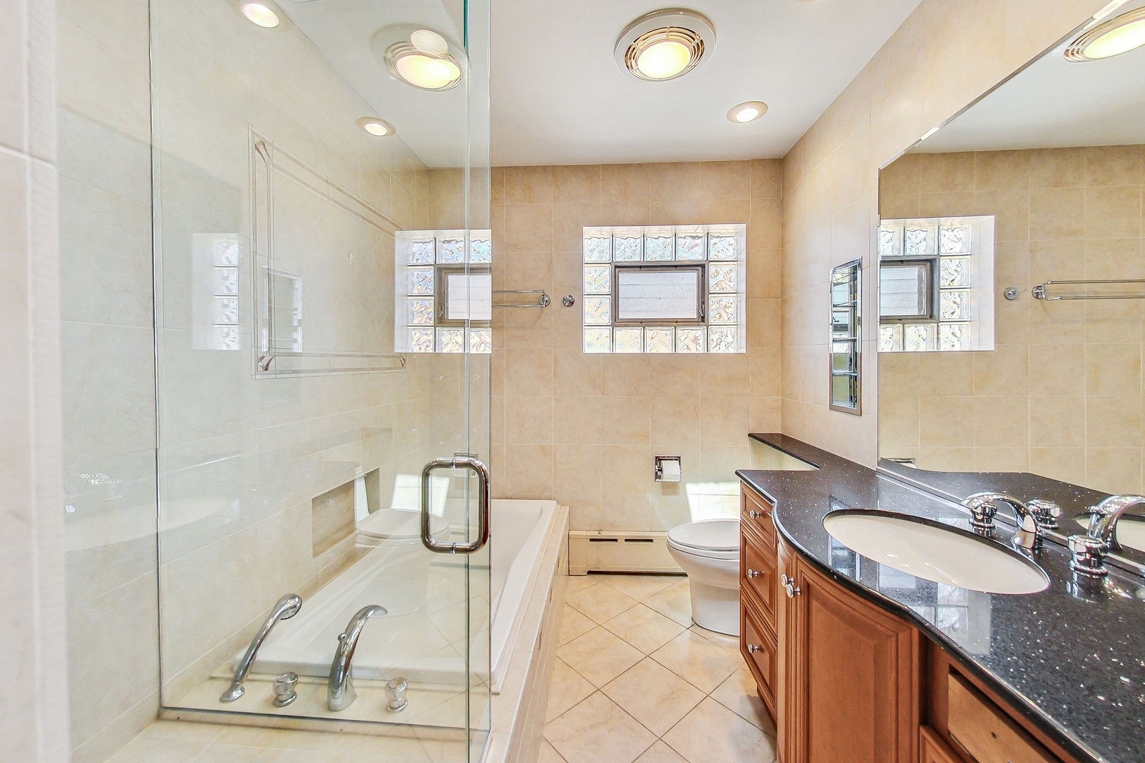 6342 N Natoma Avenue