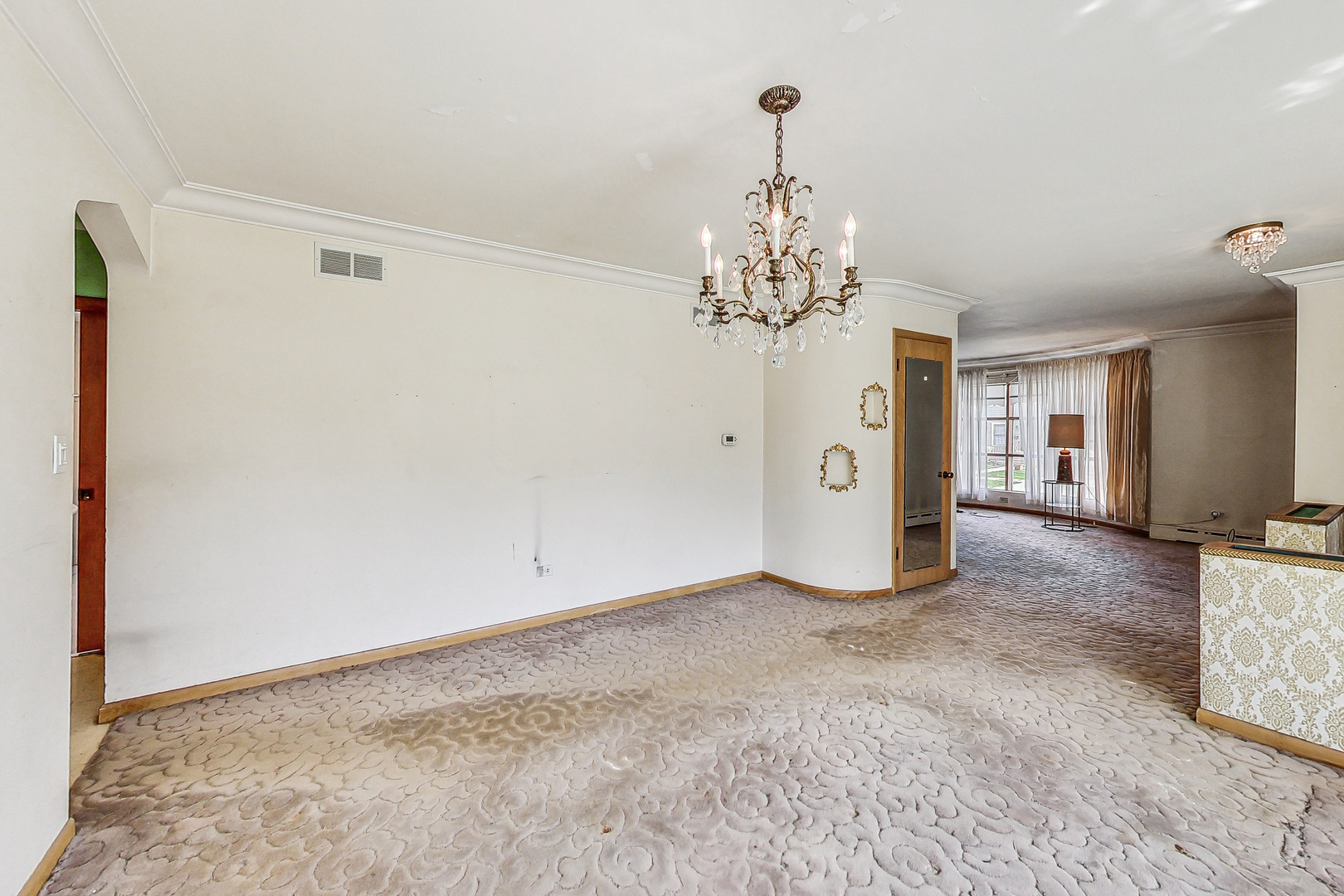 6342 N Natoma Avenue