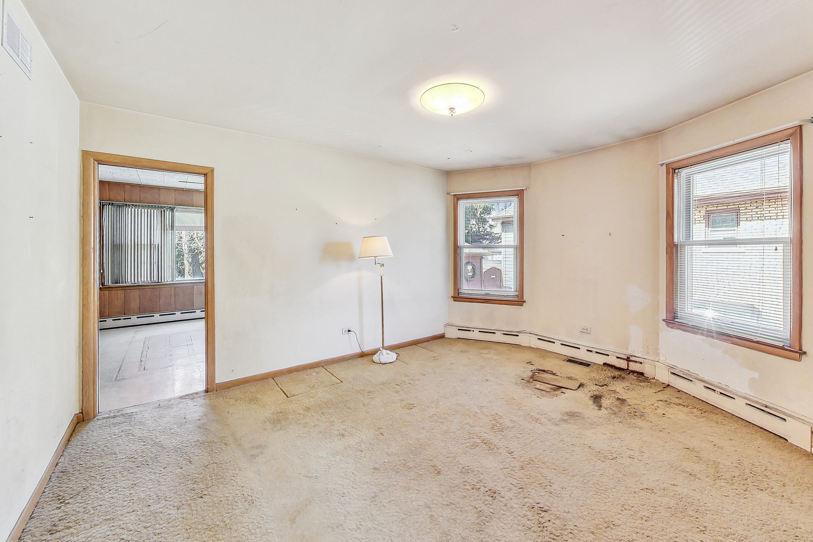 6342 N Natoma Avenue