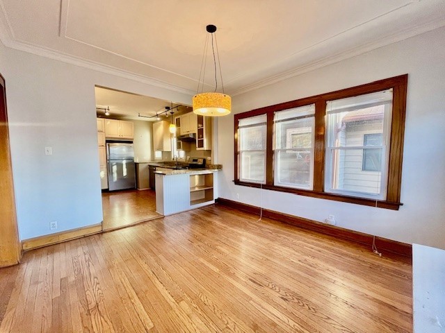 3329 Wesley Avenue Unit: 1