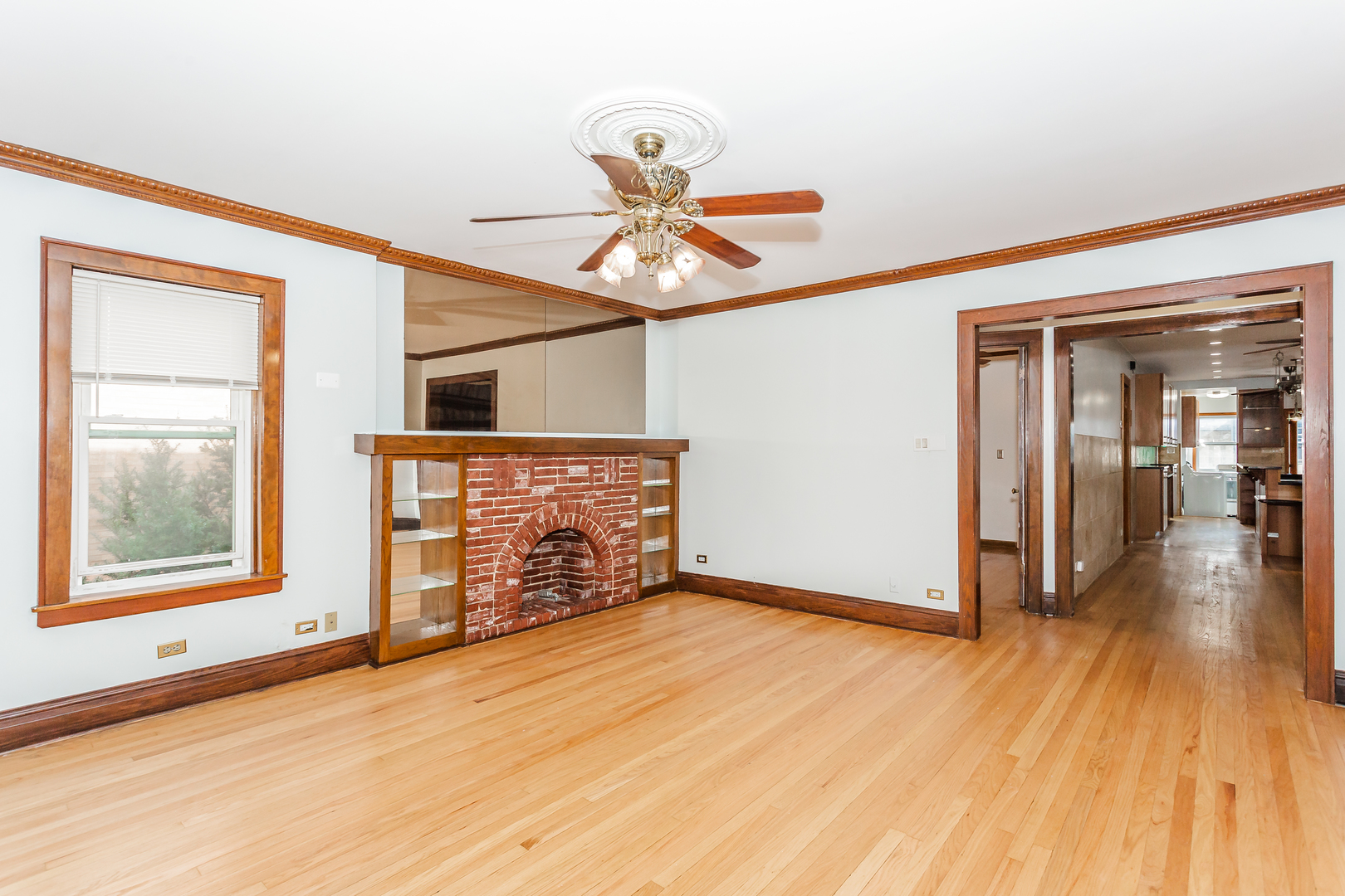 4249 N Francisco Street Unit: 1