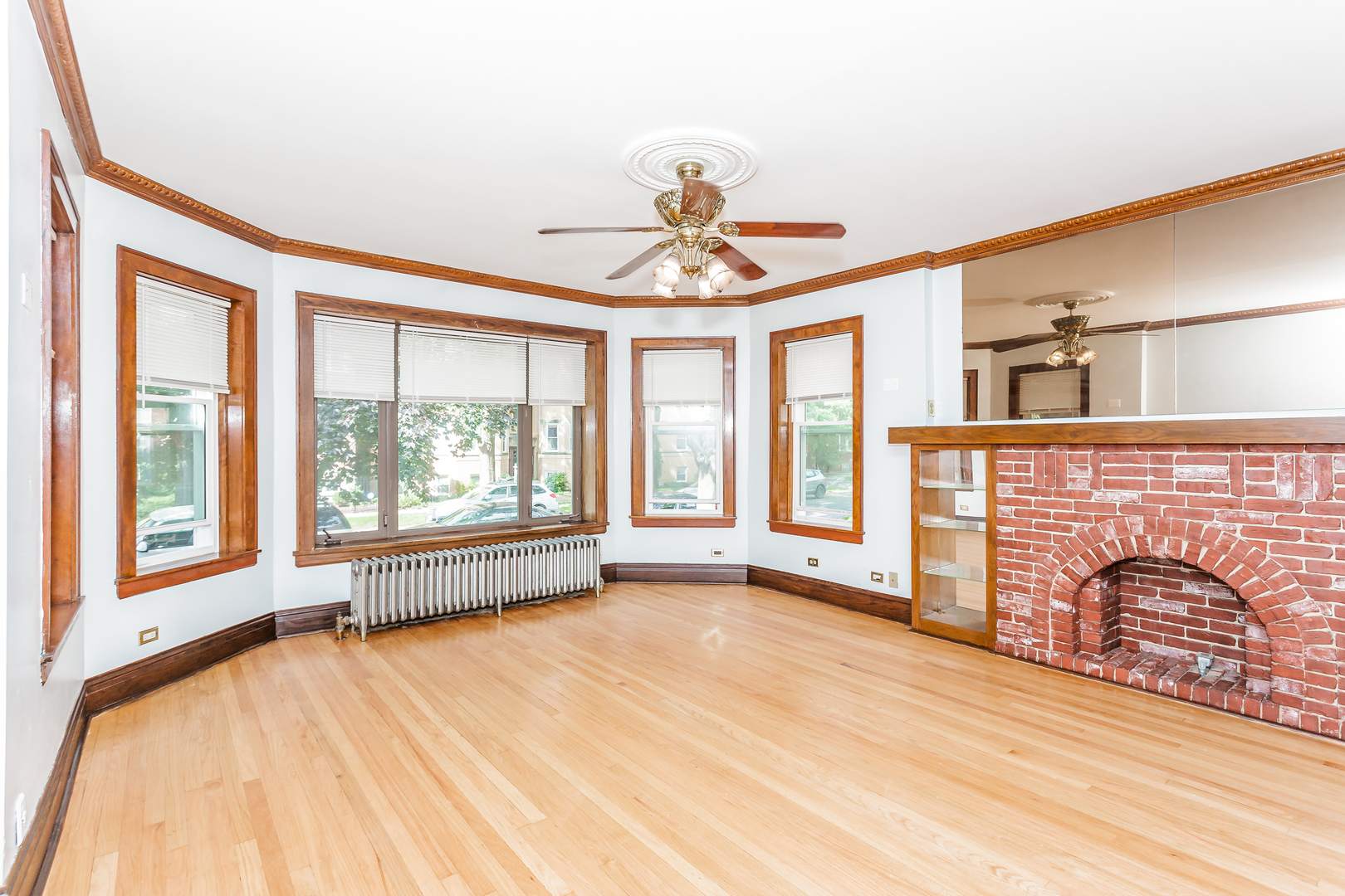 4249 N Francisco Street Unit: 1