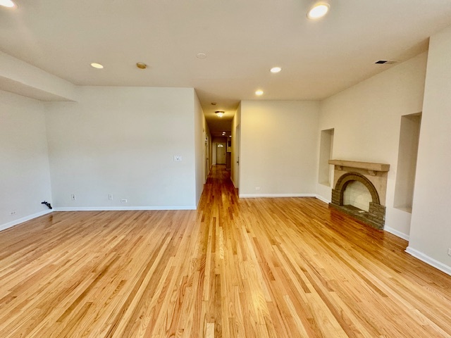 6340 N Bell Avenue Unit: 2