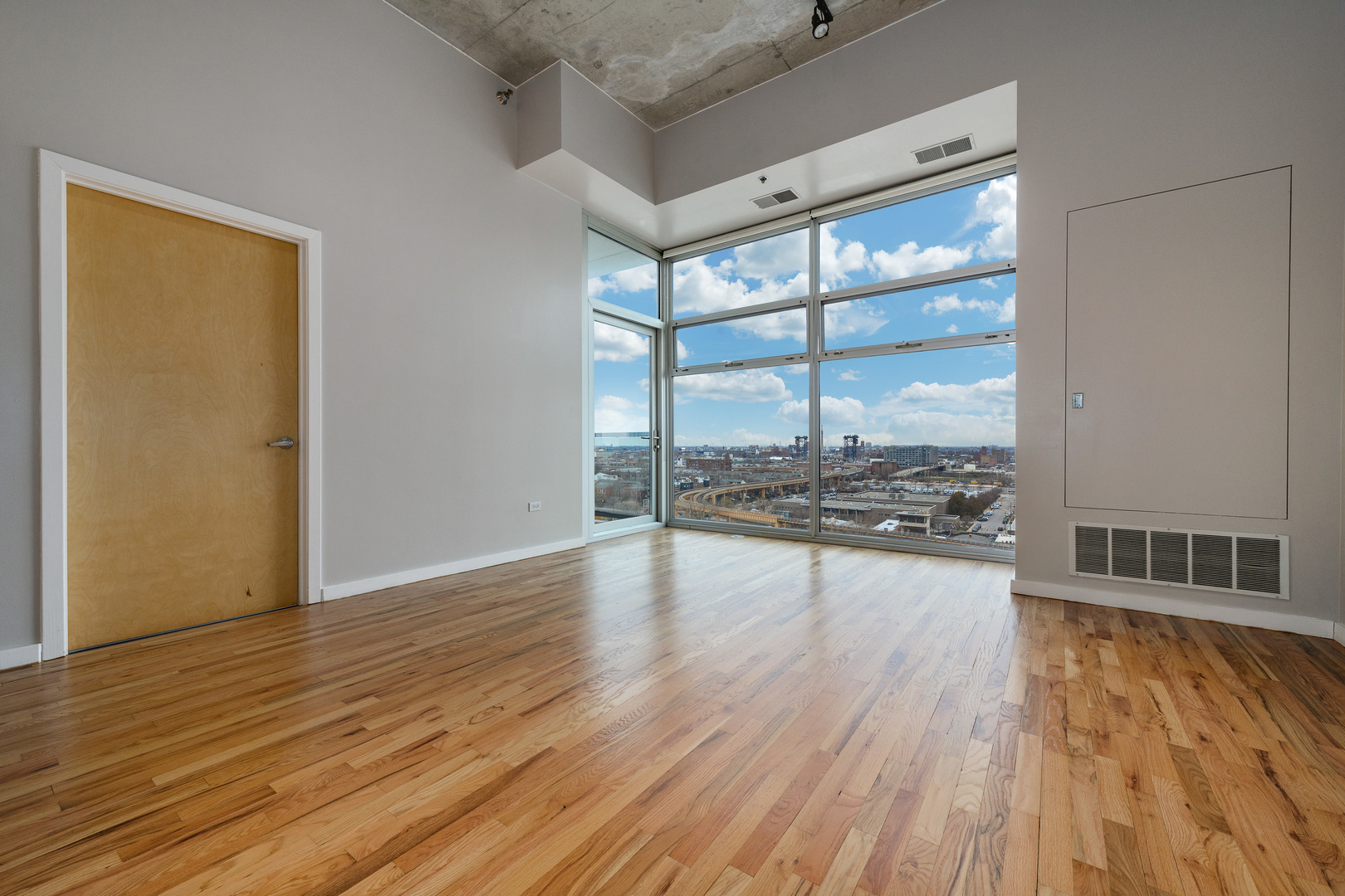 1620 S Michigan Avenue Unit: 1212