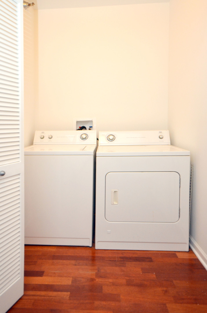 1255 S STATE Street Unit: 1104