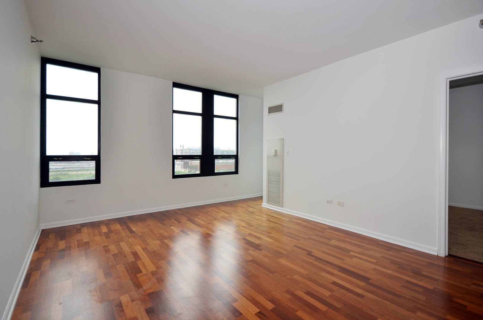 1255 S STATE Street Unit: 1104