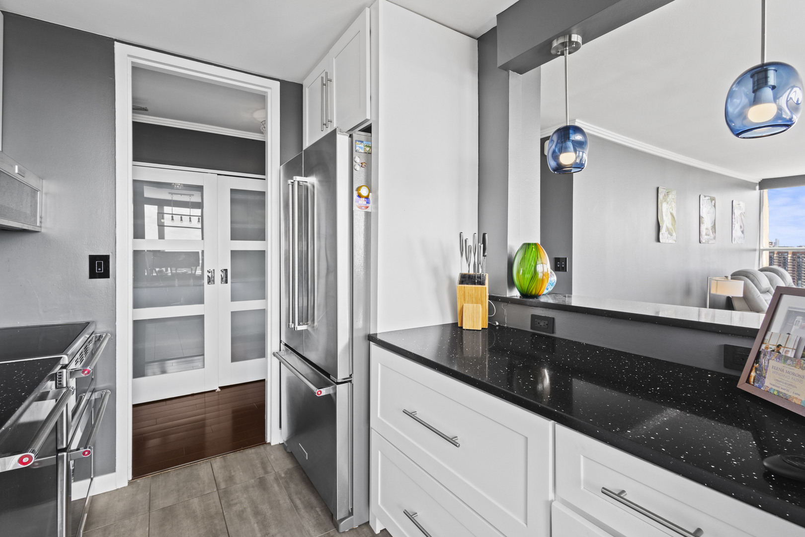 655 W Irving Park Road Unit: 4717