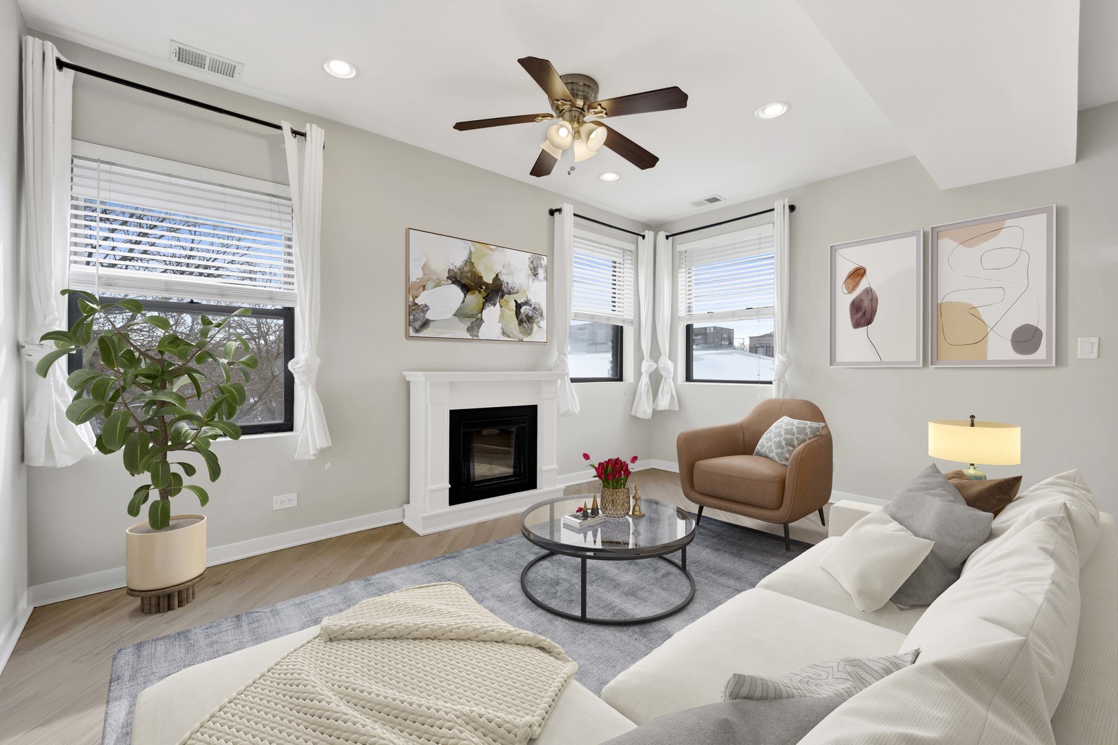 4812 N Hoyne Avenue Unit: 4