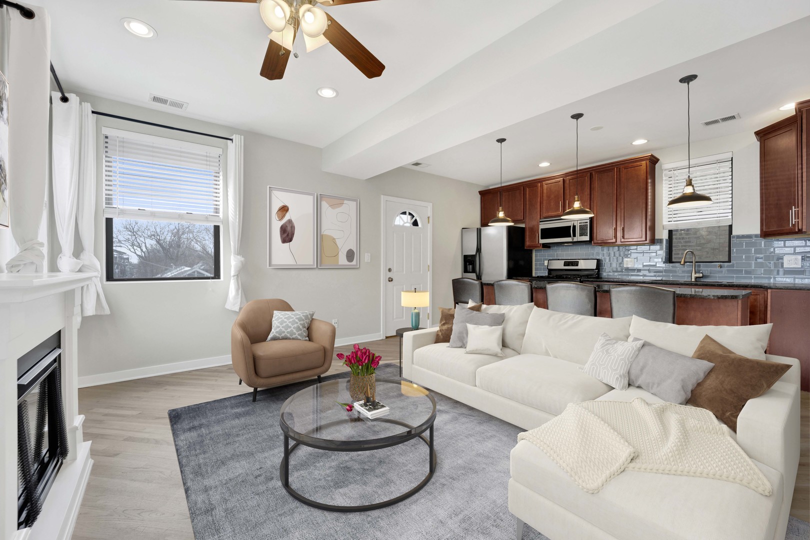 4812 N Hoyne Avenue Unit: 4