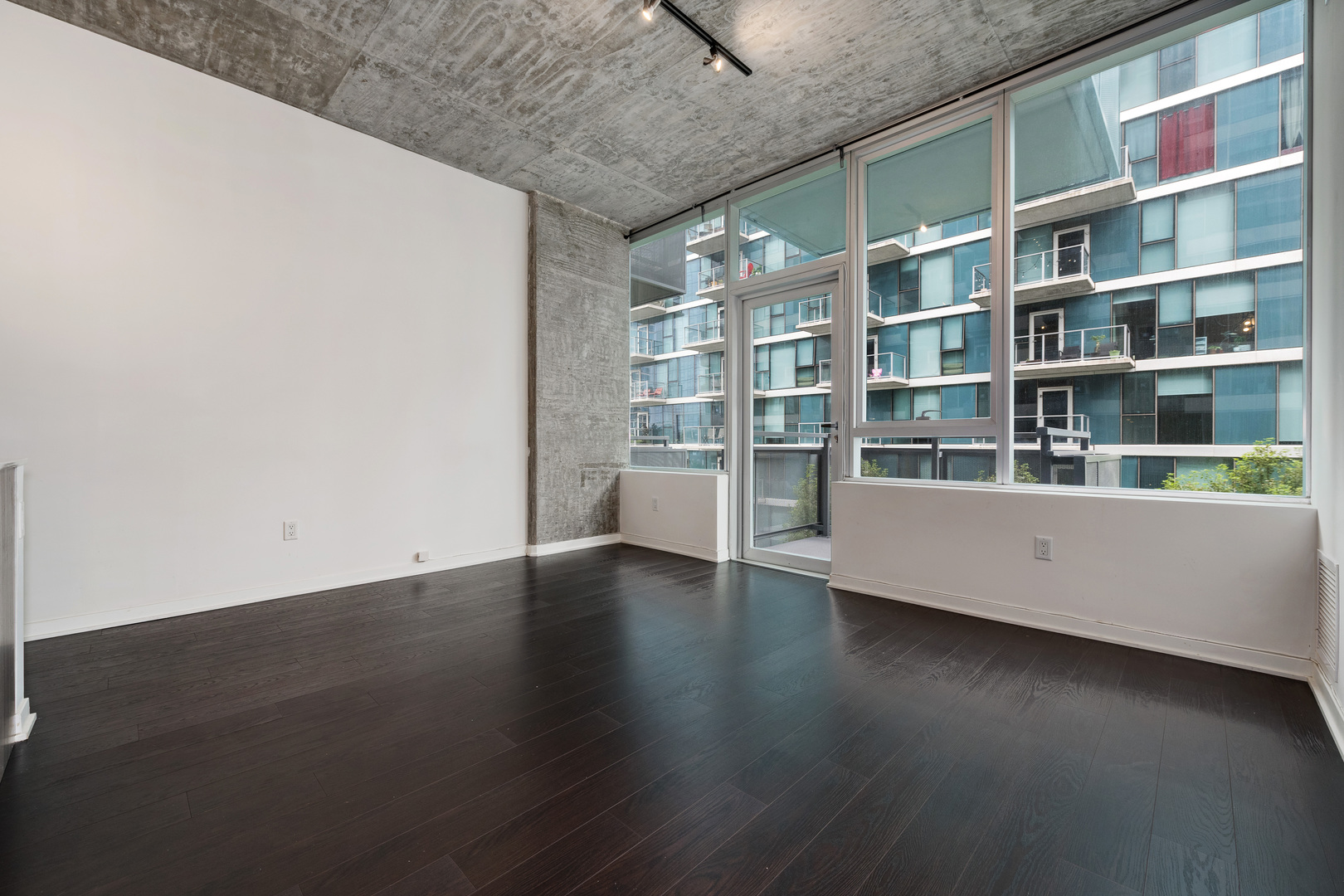 1345 S Wabash Avenue Unit: 609