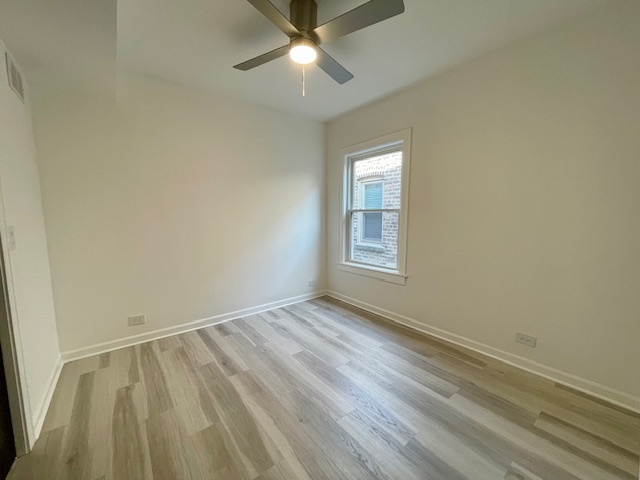 5618 N Artesian Avenue Unit: 2