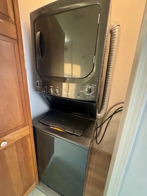 6724 N Campbell Avenue Unit: 2