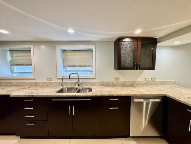 4249 N Francisco Avenue Unit: G