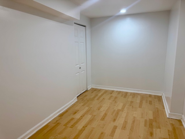 5618 N Artesian Avenue Unit: G