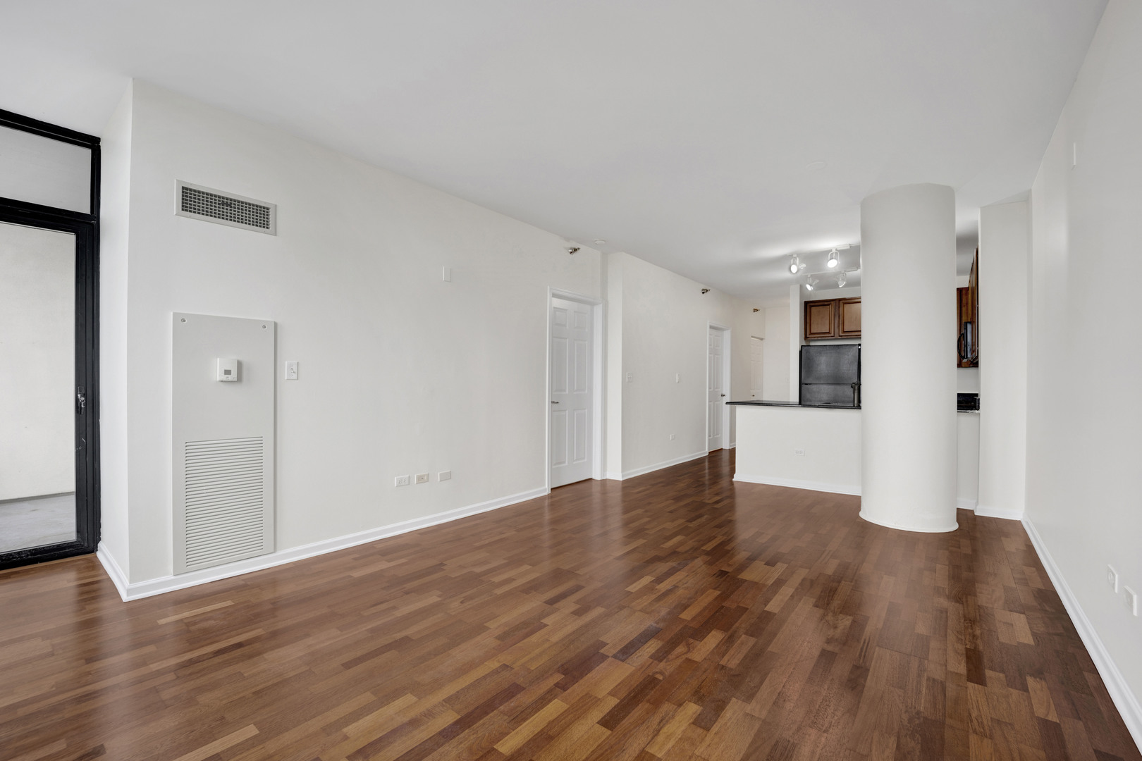 1255 S STATE Street Unit: 1704