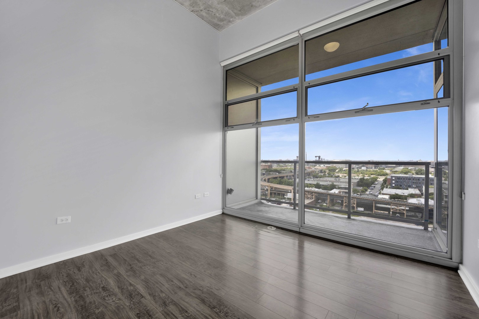 1620 S Michigan Avenue Unit: 1212
