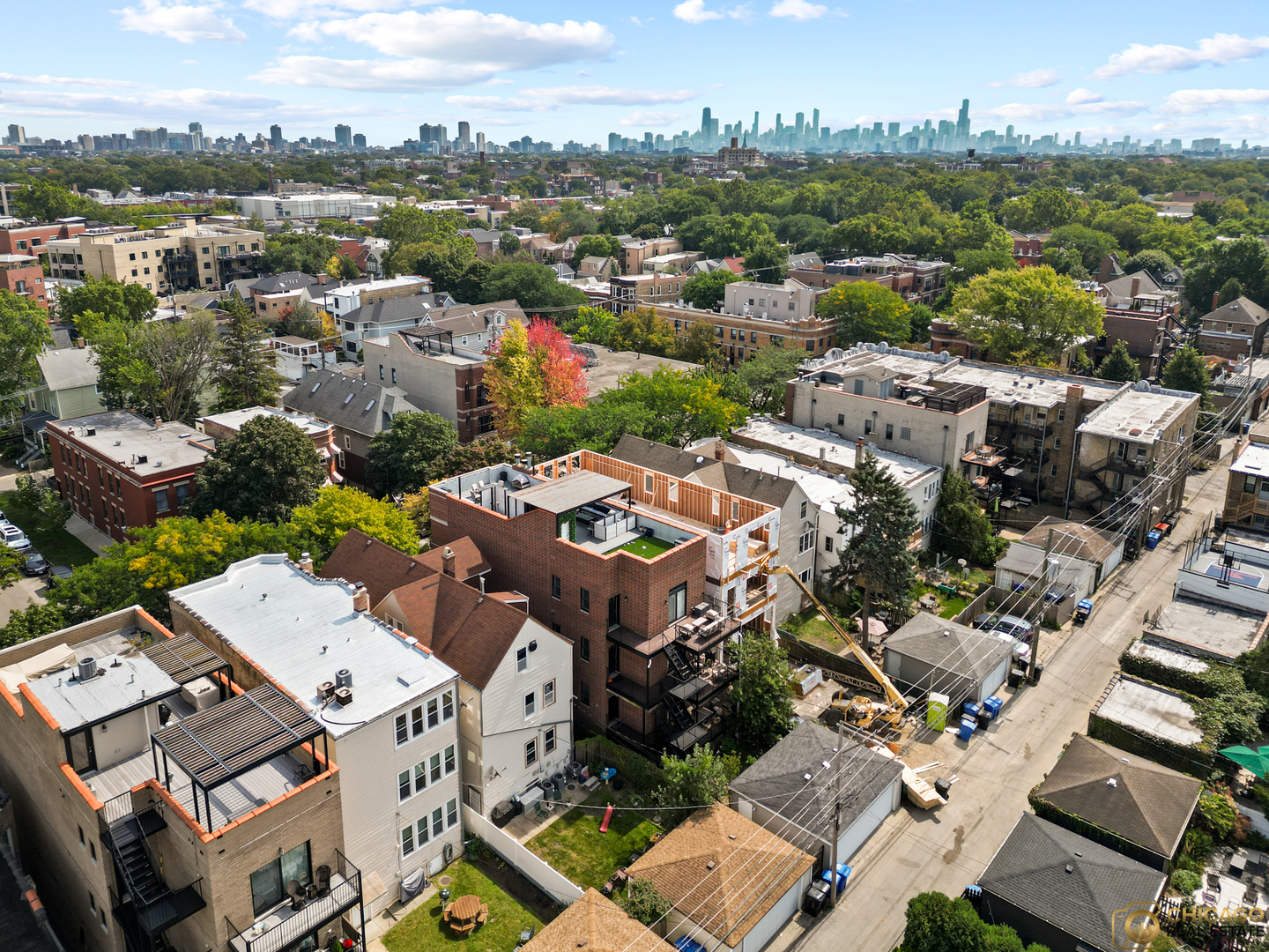 3822 N DAMEN Avenue Unit: 2