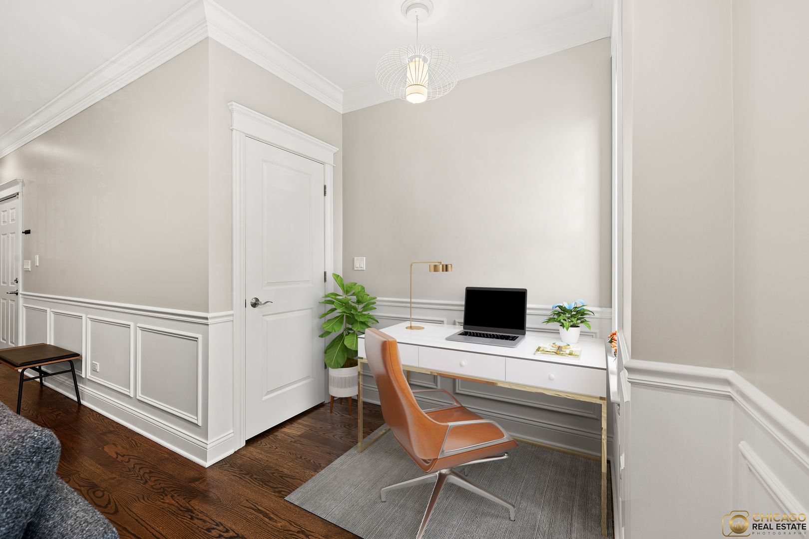 3822 N DAMEN Avenue Unit: 2