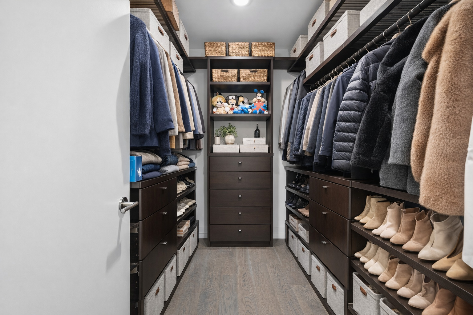 1648 W Division Street Unit: 307