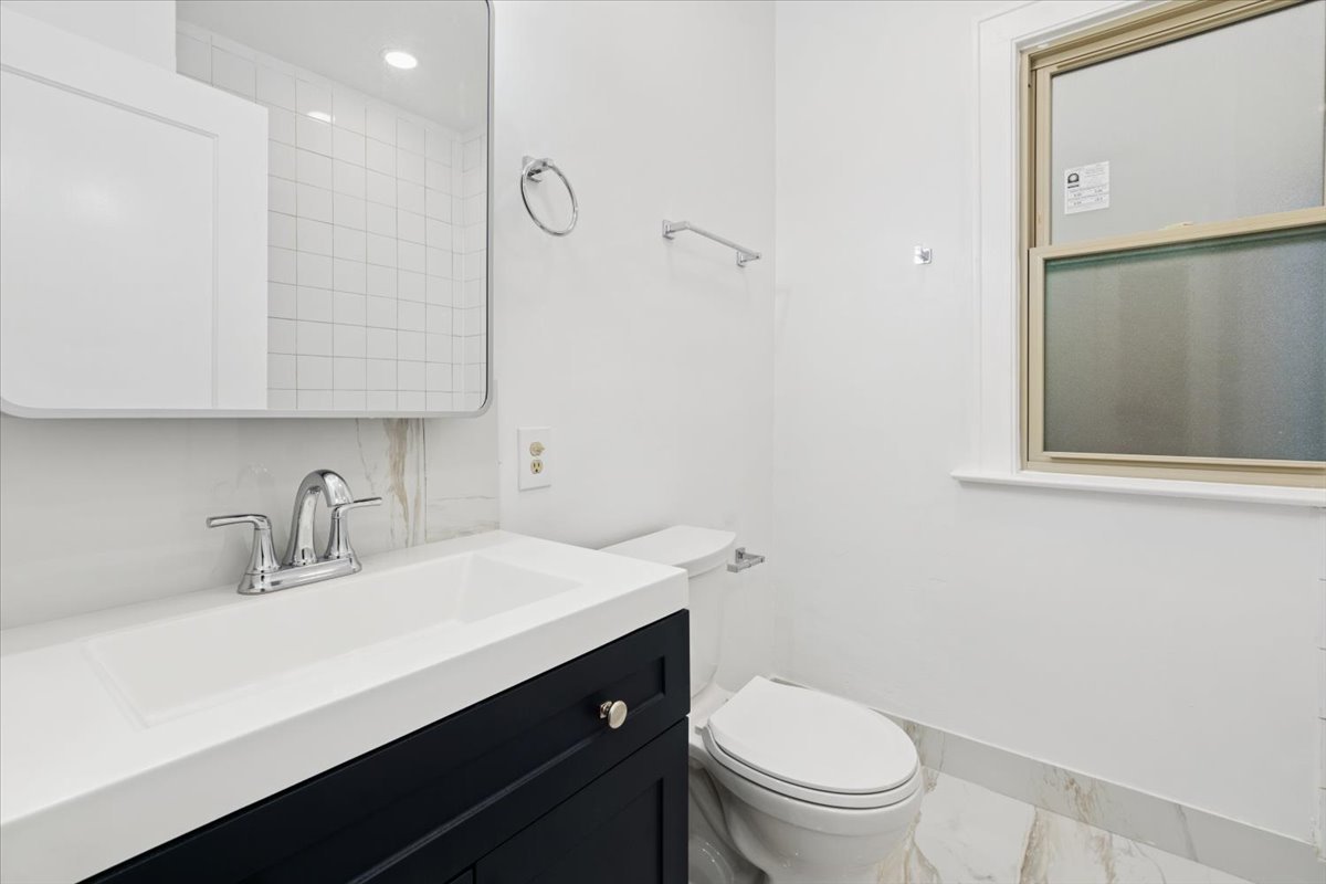 5412 N Kimball Avenue Unit: 2
