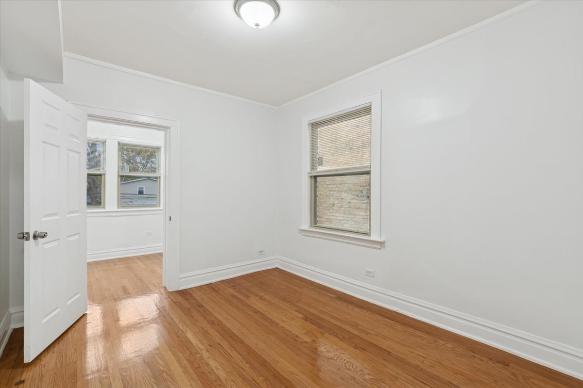 5412 N Kimball Avenue Unit: 2