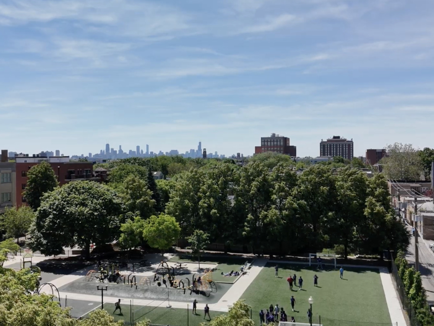 1962 W LAWRENCE Avenue Unit: 303