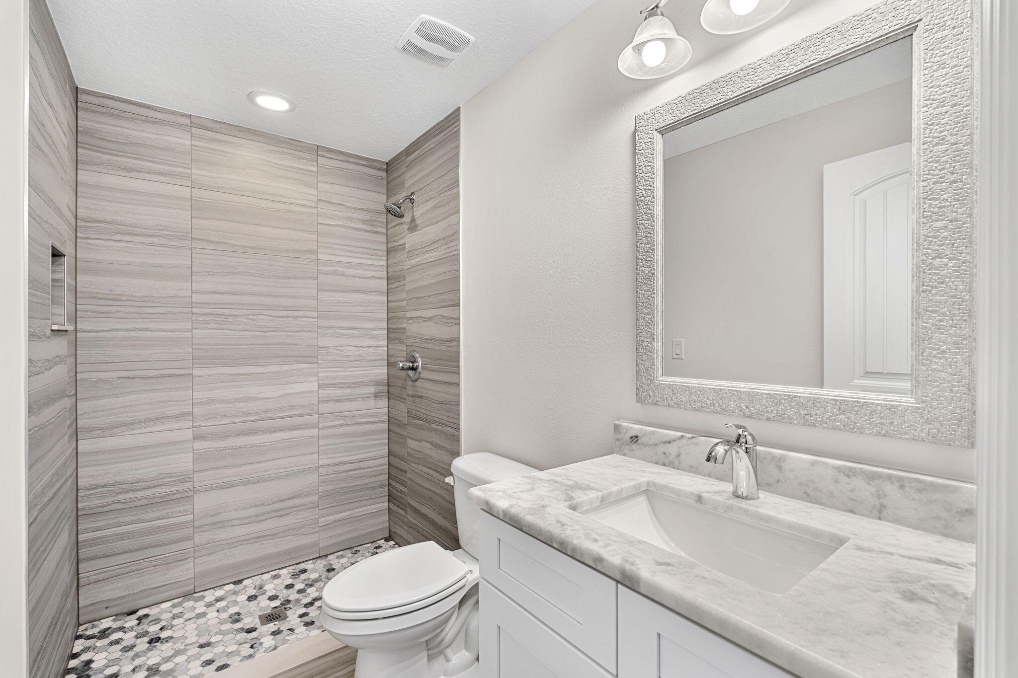 2255 Michigan Street