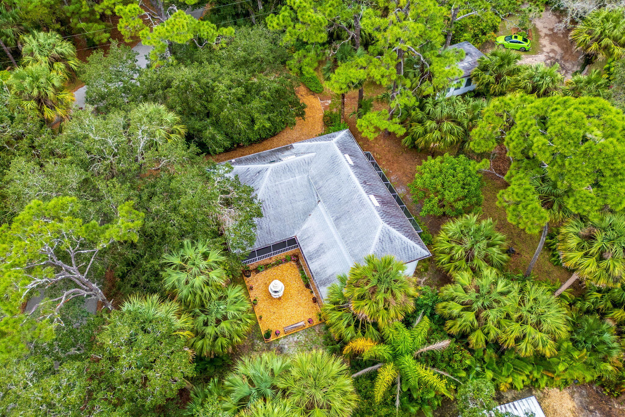 5800 Live Oak Avenue