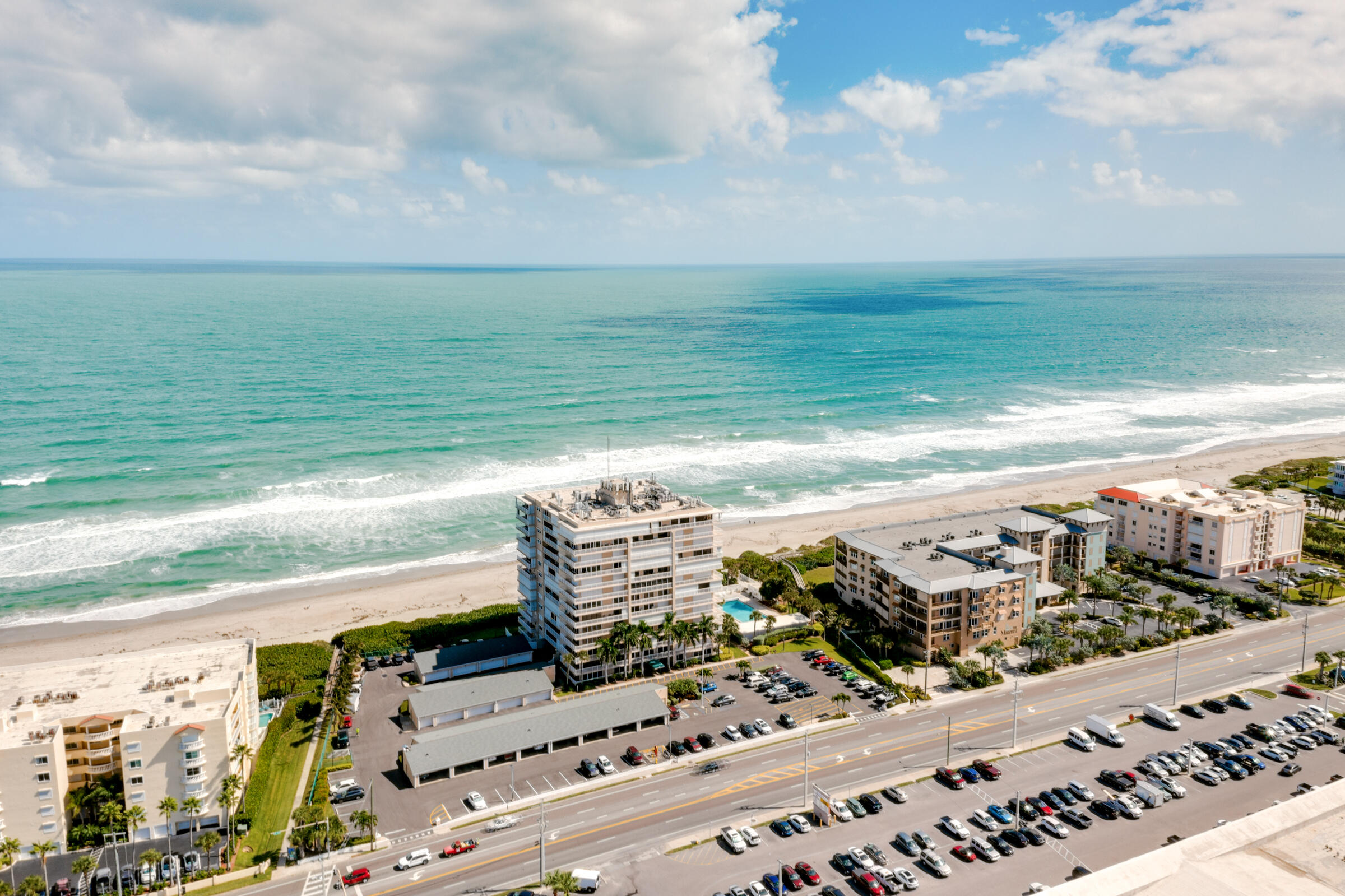 877 N Highway A1a, 1201