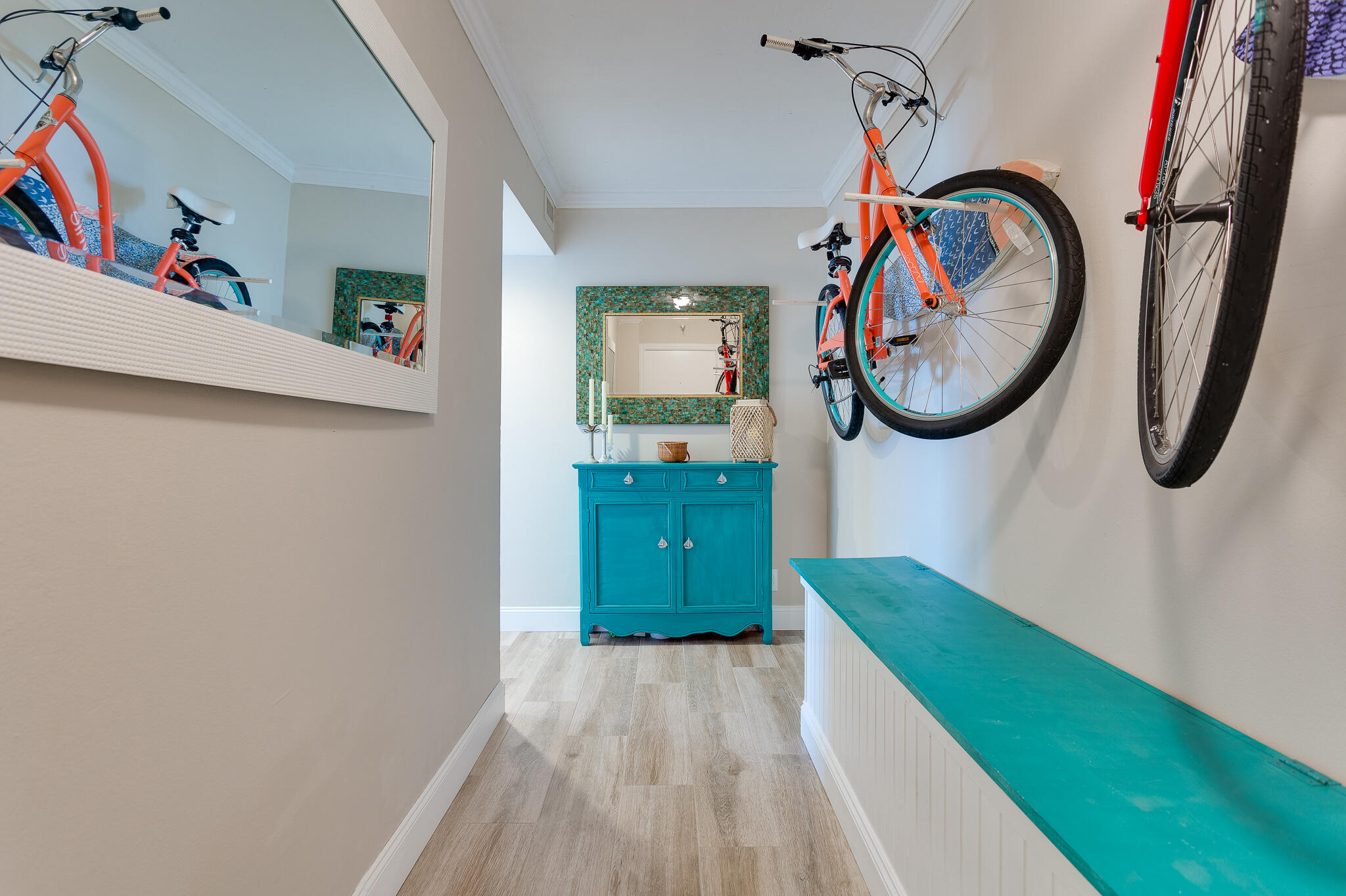 877 N Highway A1a, 1201