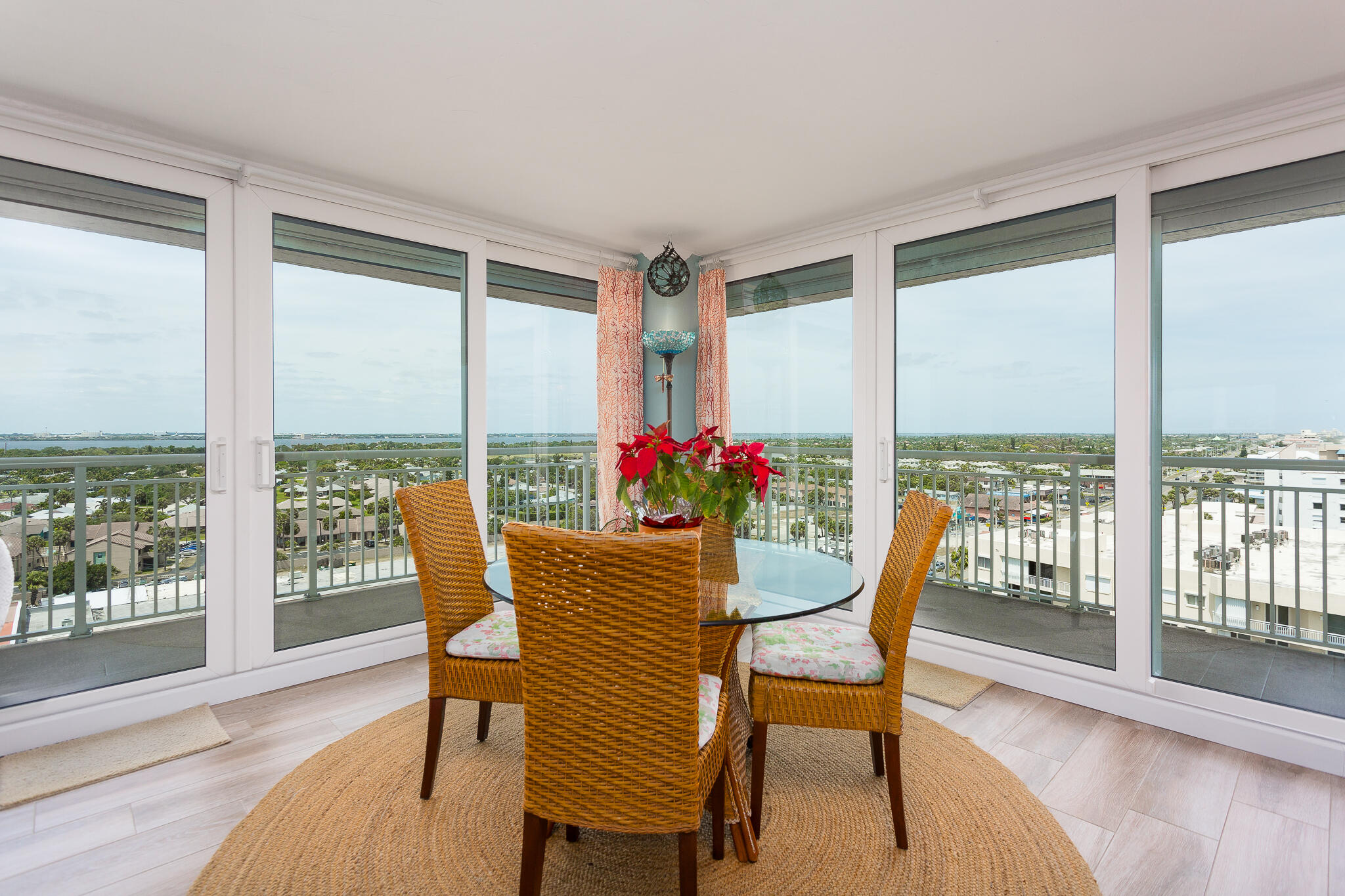 877 N Highway A1a, 1201