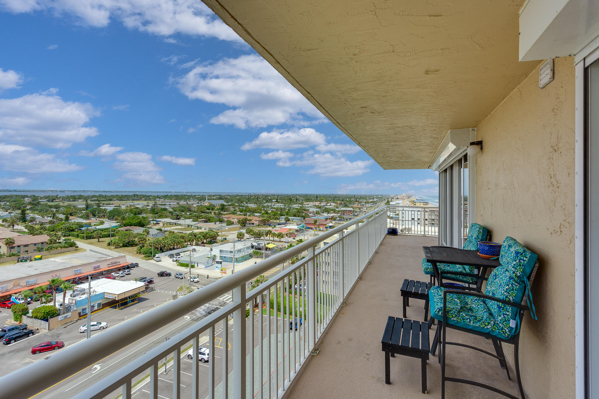 877 N Highway A1a, 1201